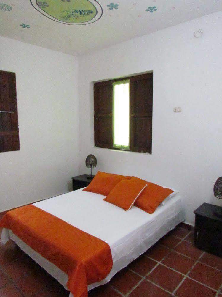 Fátima Hostel Santa Marta Esterno foto